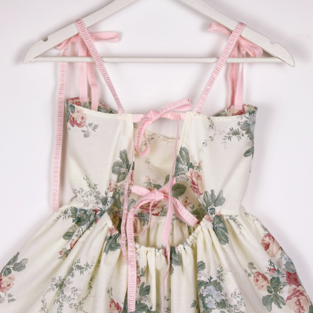 Rose Lace Smock Dress #1 - M